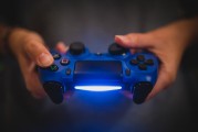 PS4游戲，有哪些免費(fèi)游戲可以暢玩？，免費(fèi)游玩的10款PS4游戲推薦