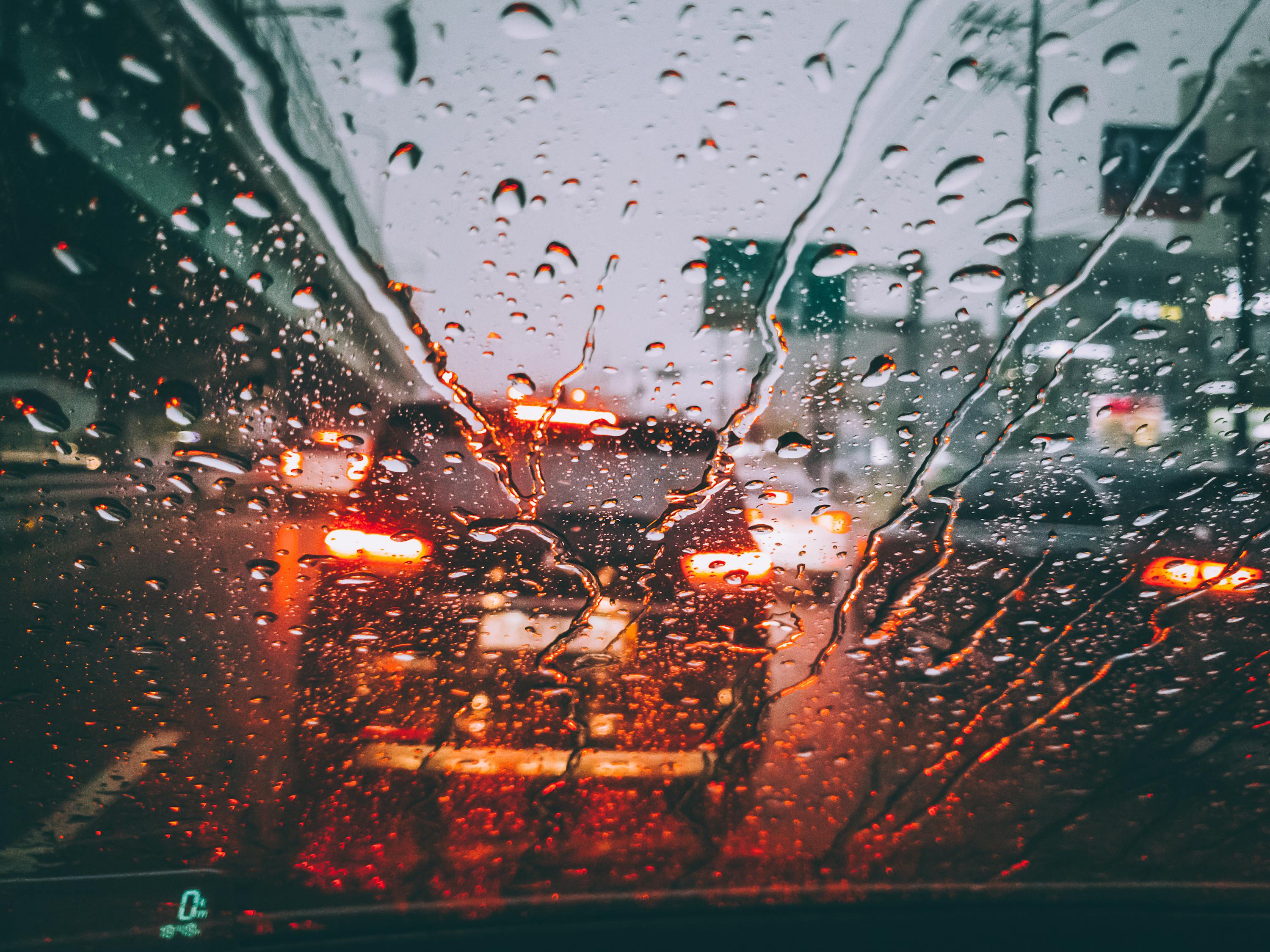 夢境中的雨滴，一場夢中雨的遐想