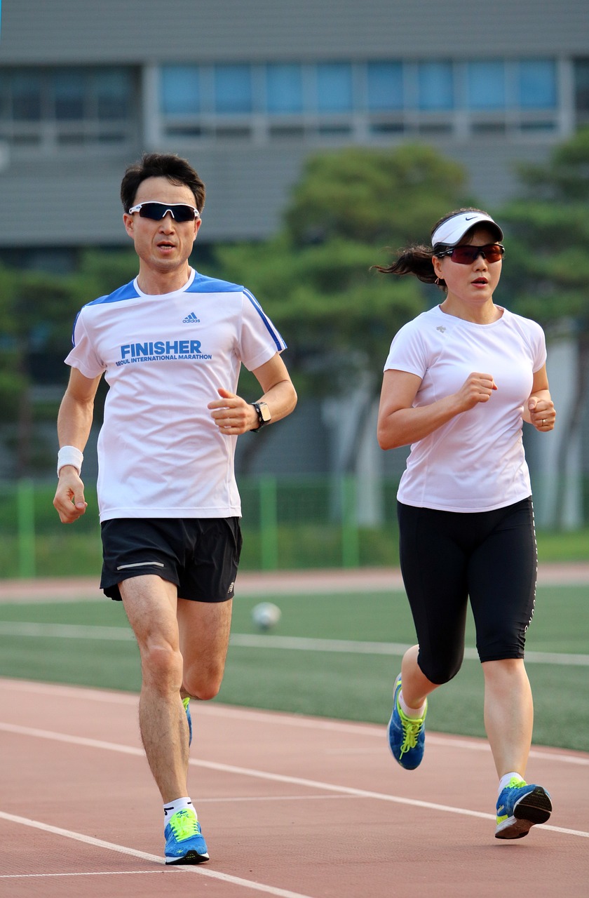 德國選手 Lukas MAERTENS：3:41.78 奪金