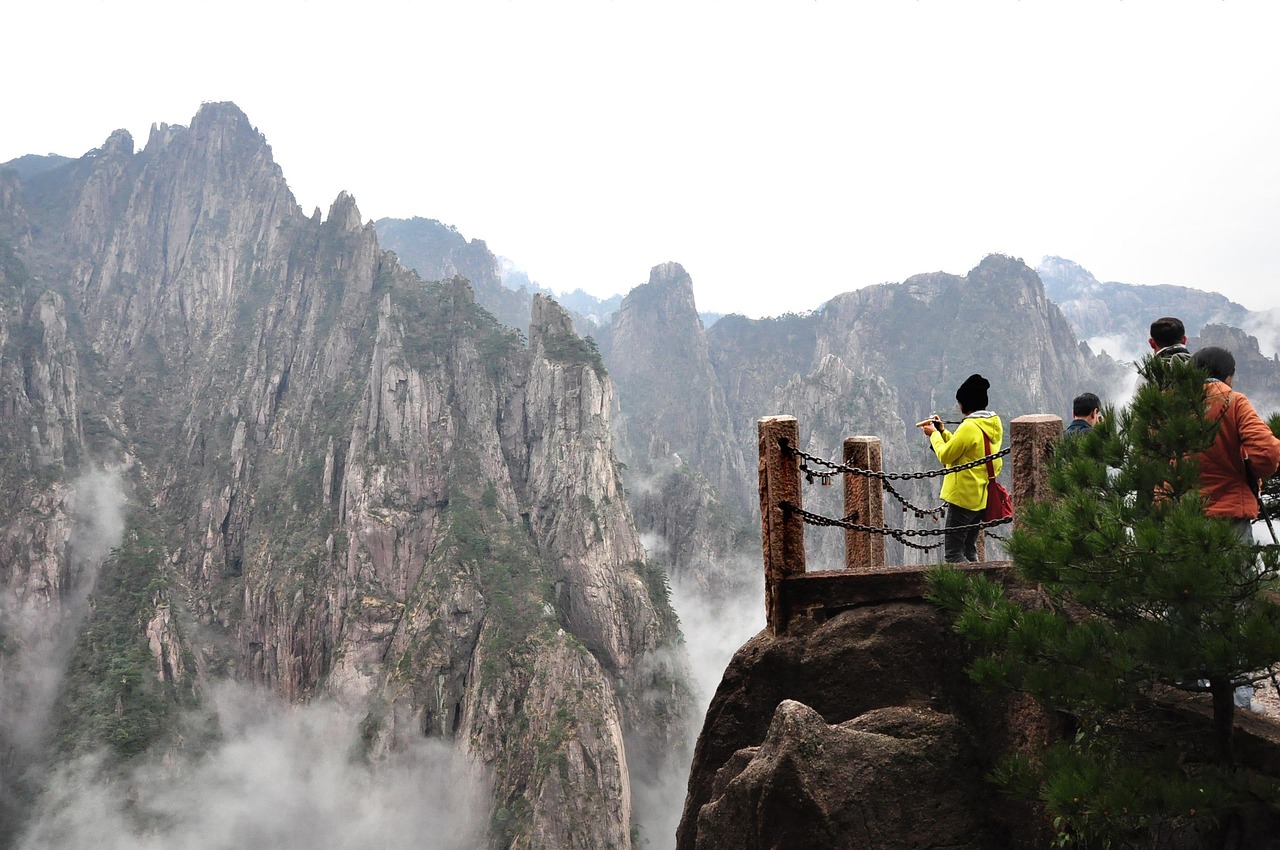 黃山網(wǎng)站搭建團(tuán)隊(duì)，專業(yè)、高效、定制化的網(wǎng)站建設(shè)服務(wù)